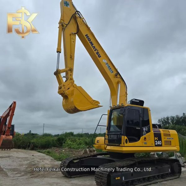 2025 Used Komatsu PC240 Crawler Excavator Introduction