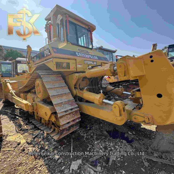 2025  Used CAT D9L Dozer