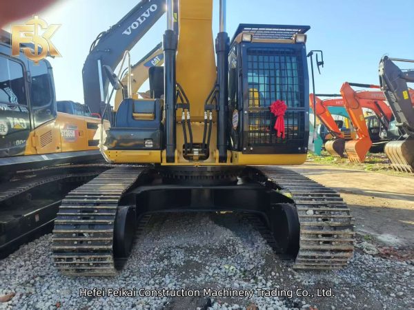 IMG_2188 2025 Used Caterpillar 330 Crawler Excavator Introduction
