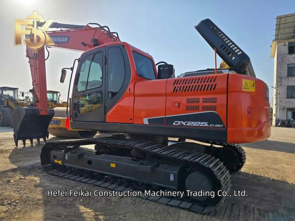 2025 Used Crawler  Excavator Doosan DX225