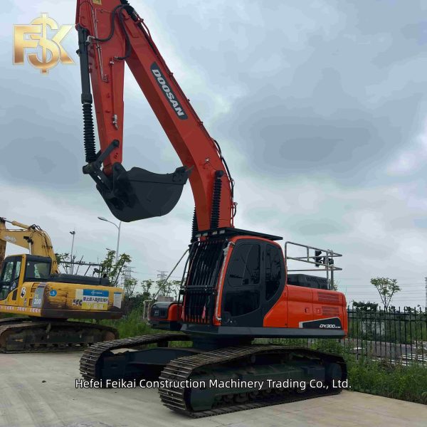 2025 Used Crawler  Excavator Doosan DX300