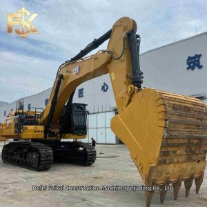 Used Excavator 2024 CAT 374 74 Ton Crawler for Sale