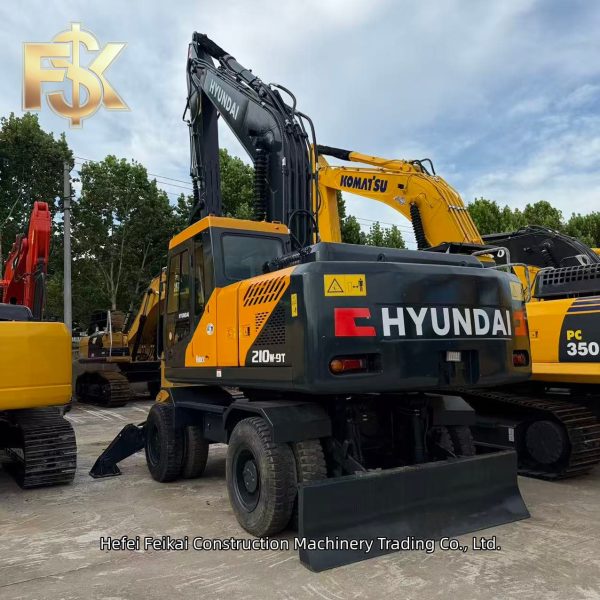 2025 Used Hyundai R210 Wheel Excavator