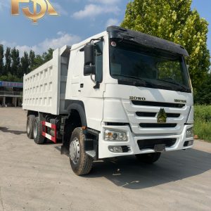 Used SINOTRUK HOWO 6×4 371HP RHD Dump Truck